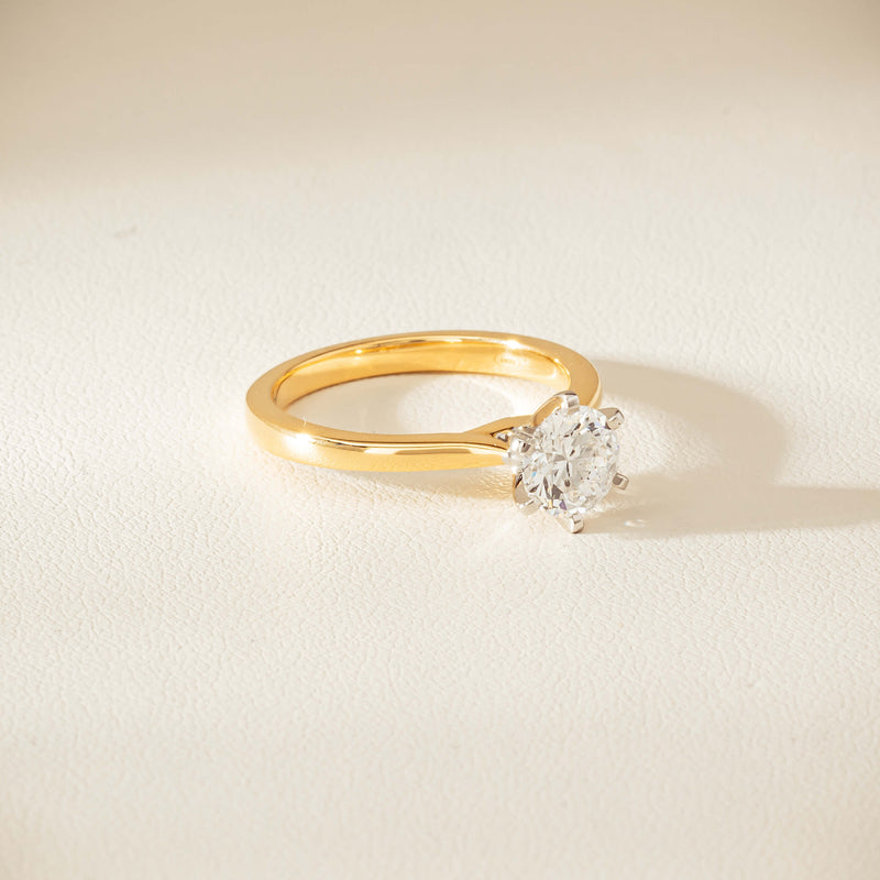 18ct Yellow Gold 1.01ct Diamond Capri Ring