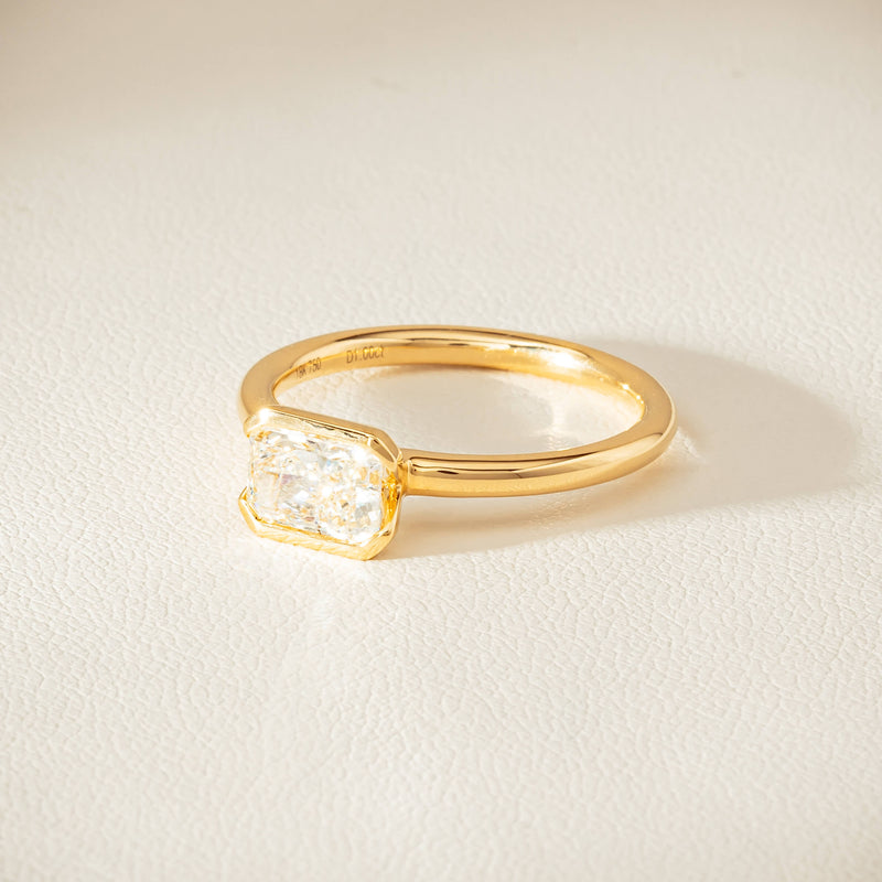 18ct Yellow Gold 1.00ct Radiant-Cut Diamond Elle Ring - Ring - Walker & Hall