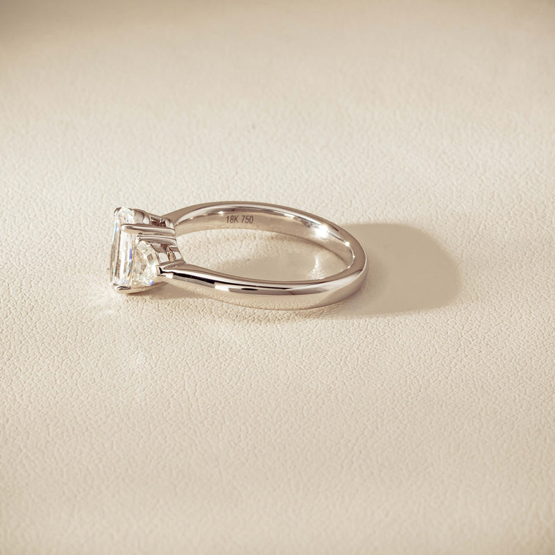 18ct White Gold 1.01ct Oval-Cut Diamond Ring - Ring - Walker & Hall