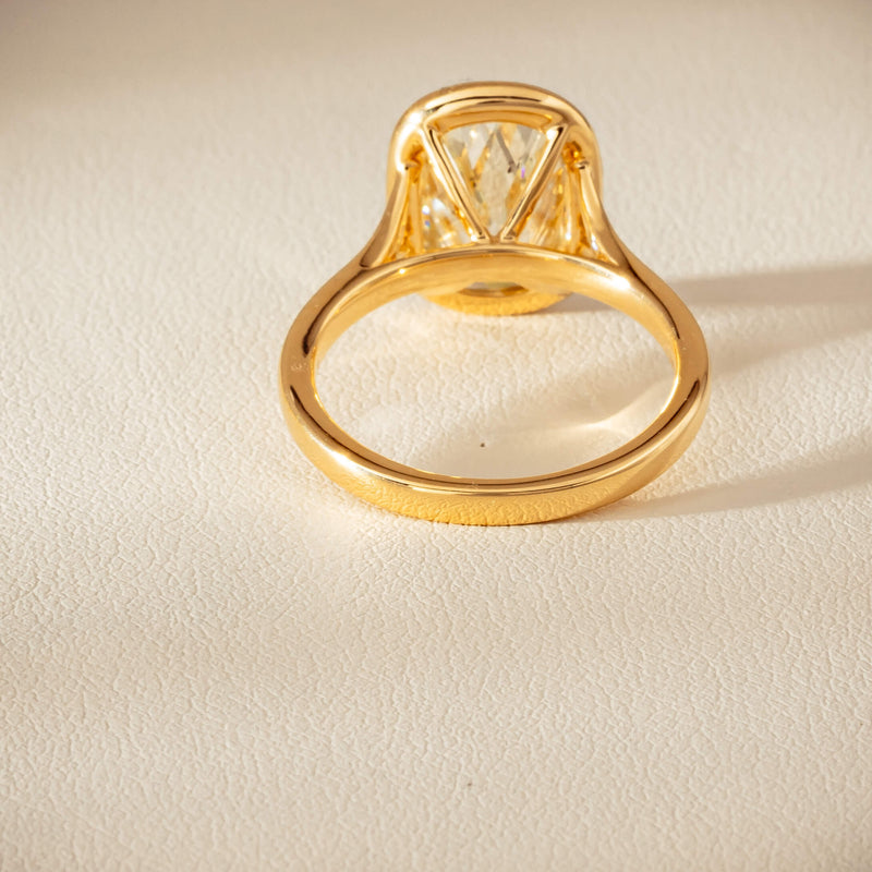 18ct Yellow Gold 3.65ct Antique-Style Cushion Diamond Ring - Ring - Walker & Hall