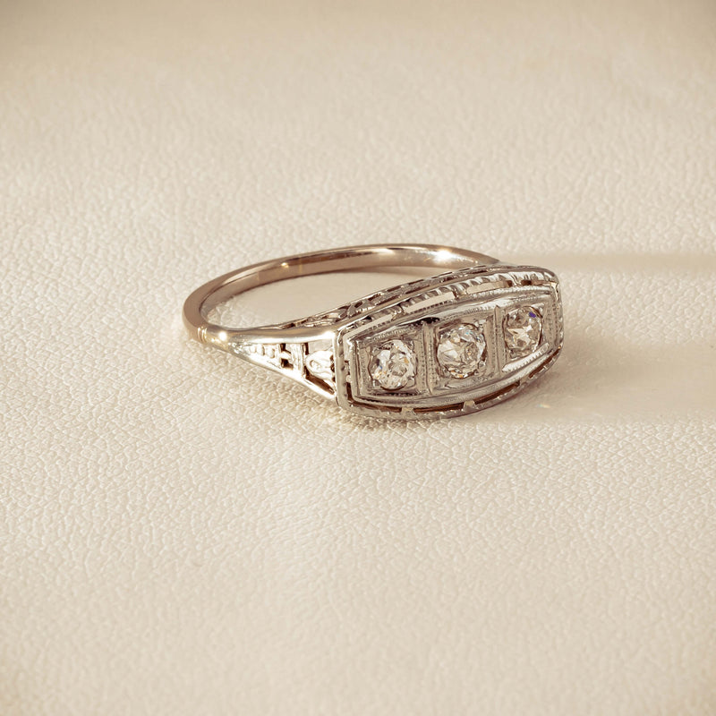 Deja Vu 18ct White Gold .35ct Old-Cut Diamond Ring