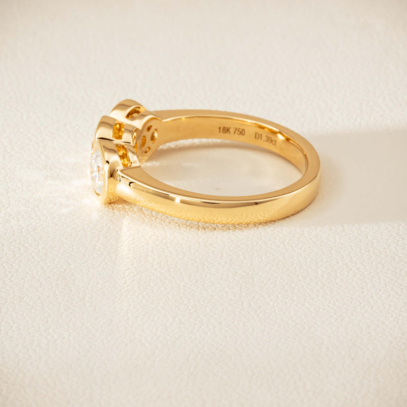 18ct Yellow Gold 1.39ct Reclaimed Diamond Natalia Ring