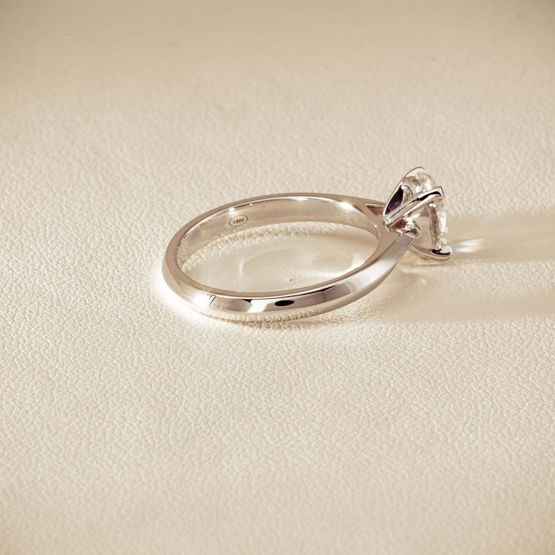 18ct White Gold 1.00ct Oval Diamond Venetian Ring - Ring - Walker & Hall