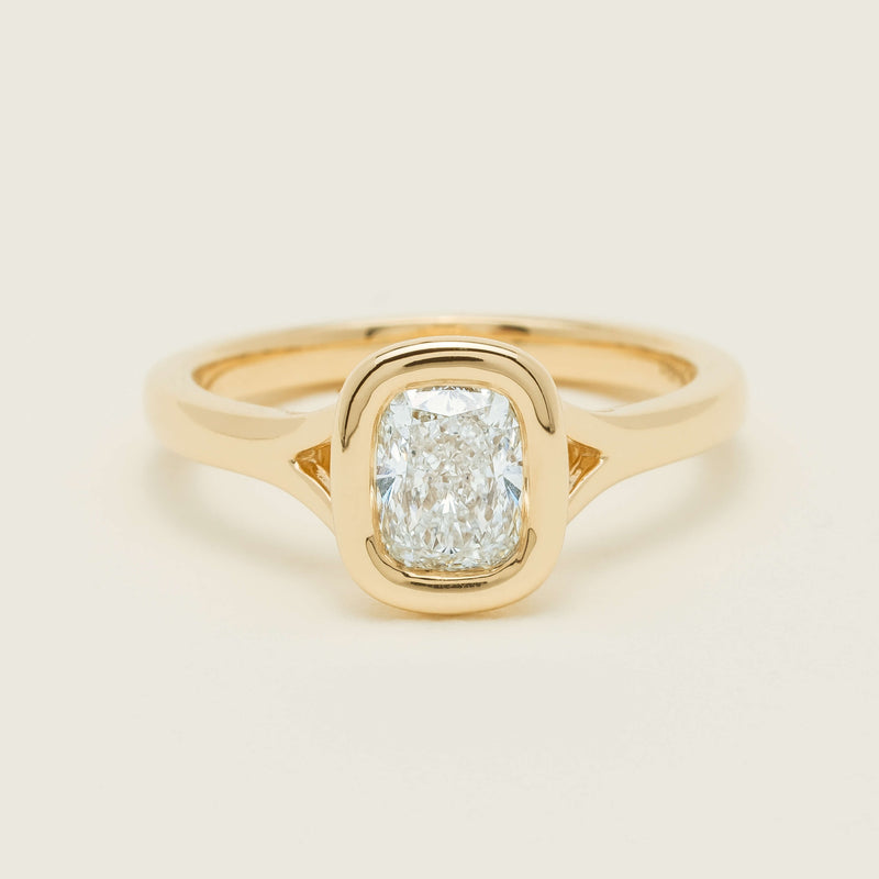 18ct Yellow Gold 1.00ct Cushion Cut Diamond Natalia Ring