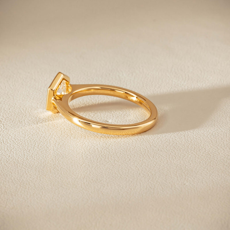 18ct Yellow Gold 1.05ct Hexagonal Diamond Natalia Ring