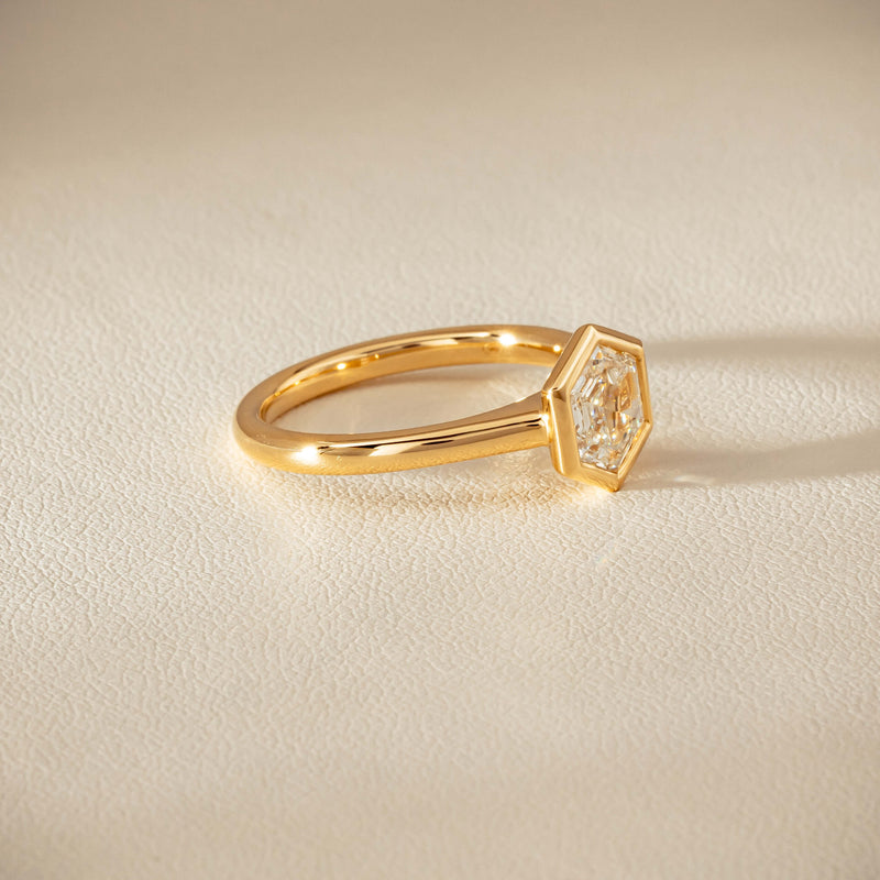 18ct Yellow Gold 1.05ct Hexagonal Diamond Natalia Ring