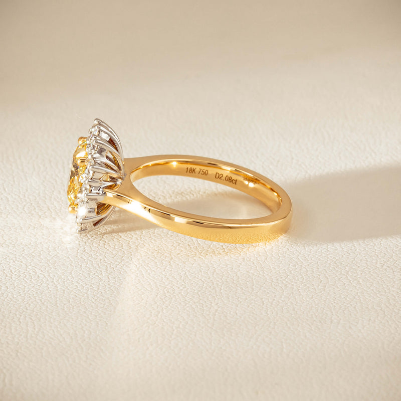 18ct Yellow Gold 2.08ct Cushion Fancy Diamond Belle Ring