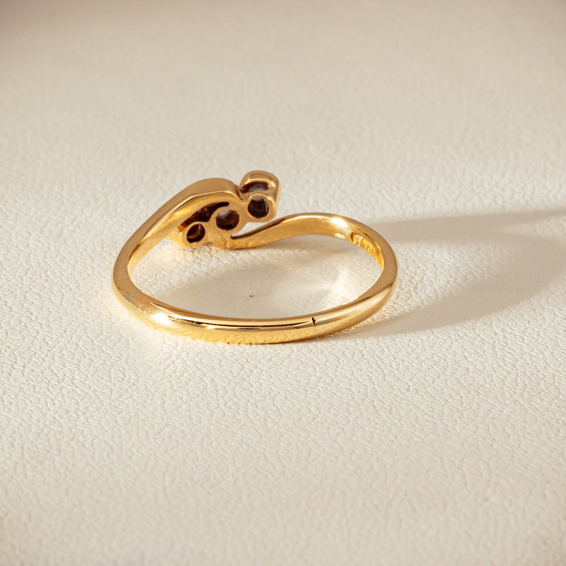 Vintage 18ct Yellow Gold .15ct Old-Cut Diamond Twist Ring