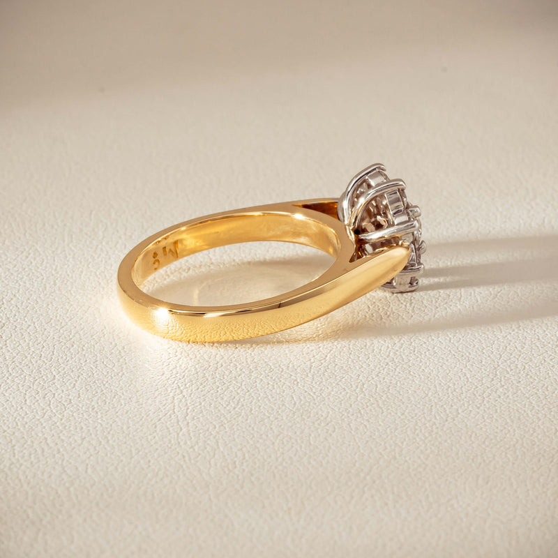 Deja Vu 18ct Yellow Gold 1.00ct Diamond Cluster Ring