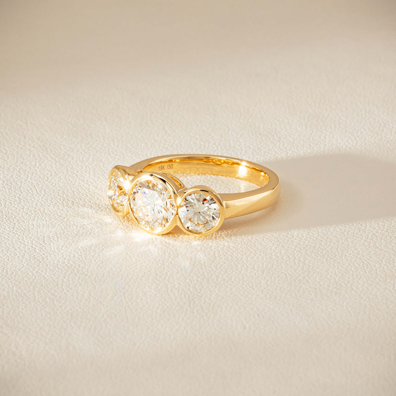 18ct Yellow Gold 2.96ct Reclaimed Diamond Natalia Ring