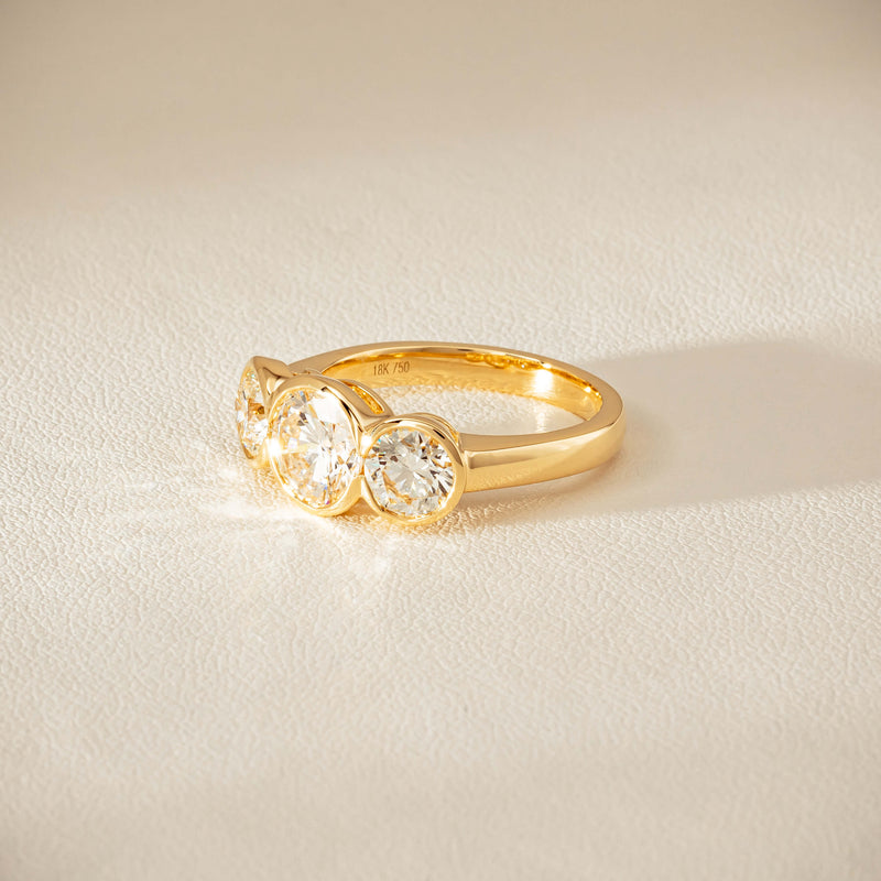 18ct Yellow Gold 2.96ct Reclaimed Diamond Natalia Ring