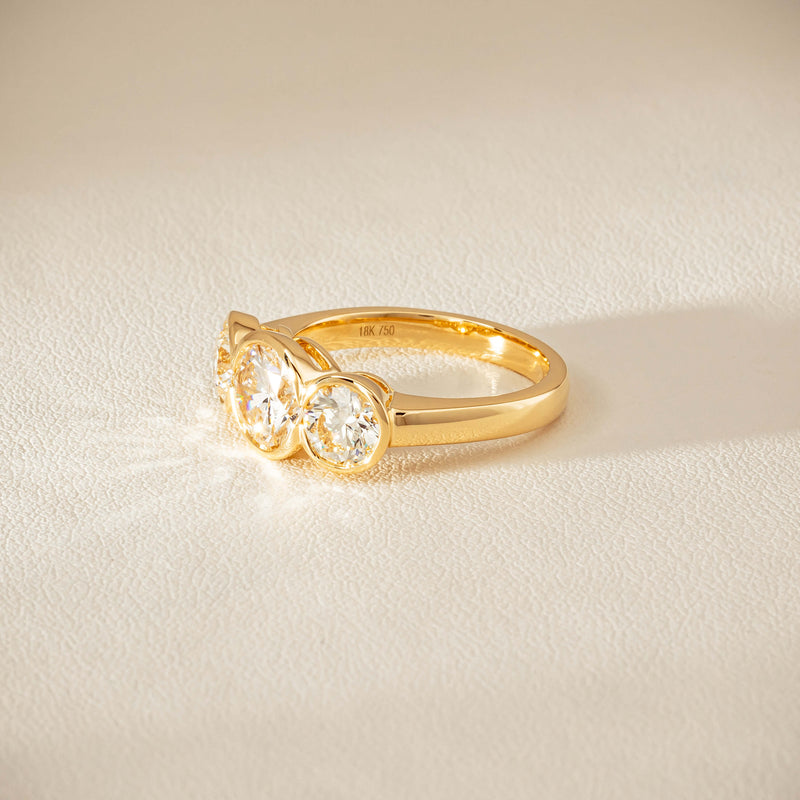 18ct Yellow Gold 2.96ct Reclaimed Diamond Natalia Ring