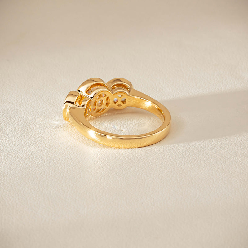 18ct Yellow Gold 2.96ct Reclaimed Diamond Natalia Ring