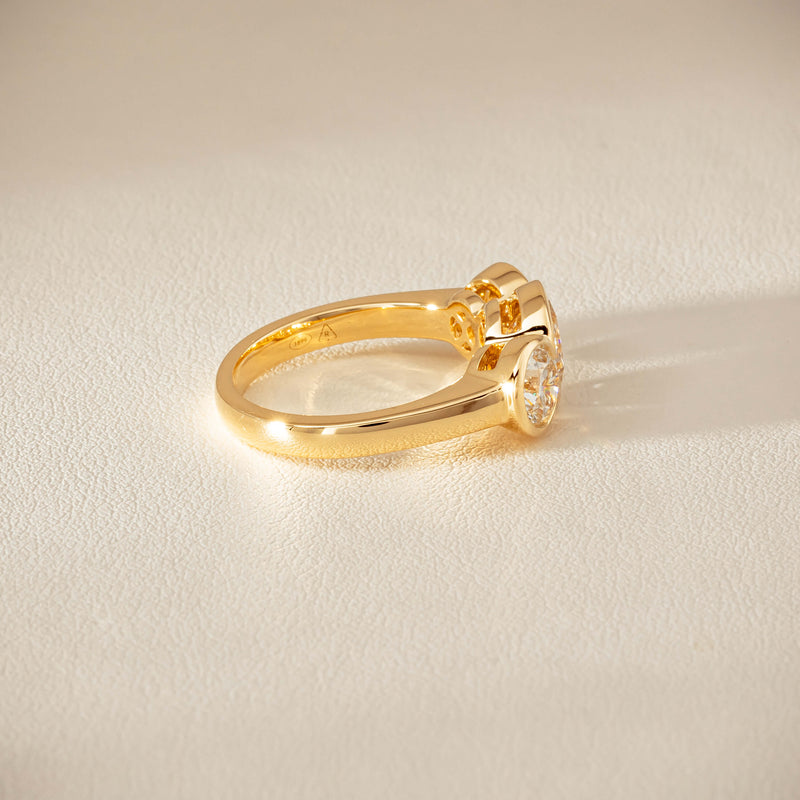 18ct Yellow Gold 2.96ct Reclaimed Diamond Natalia Ring