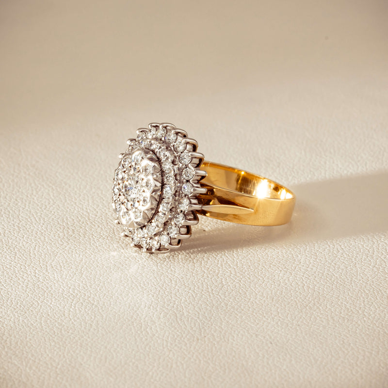 Deja Vu 18ct Yellow Gold 1.20ct Diamond Cluster Ring