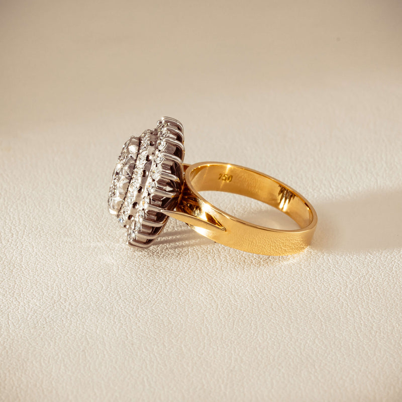 Deja Vu 18ct Yellow Gold 1.20ct Diamond Cluster Ring