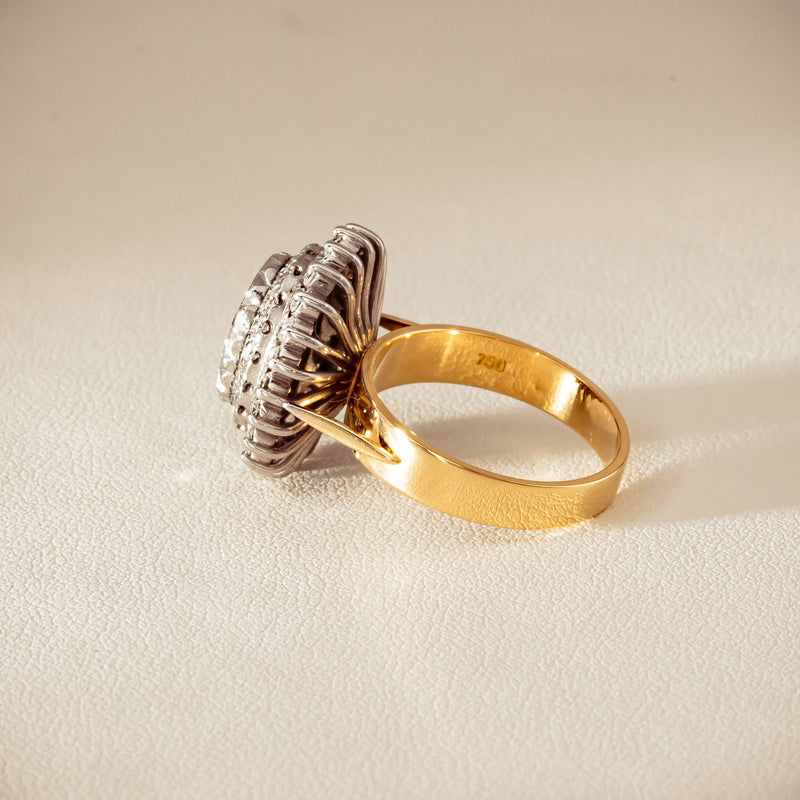 Deja Vu 18ct Yellow Gold 1.20ct Diamond Cluster Ring