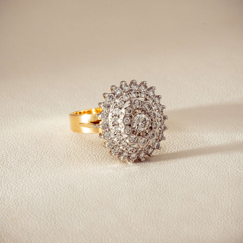 Deja Vu 18ct Yellow Gold 1.20ct Diamond Cluster Ring