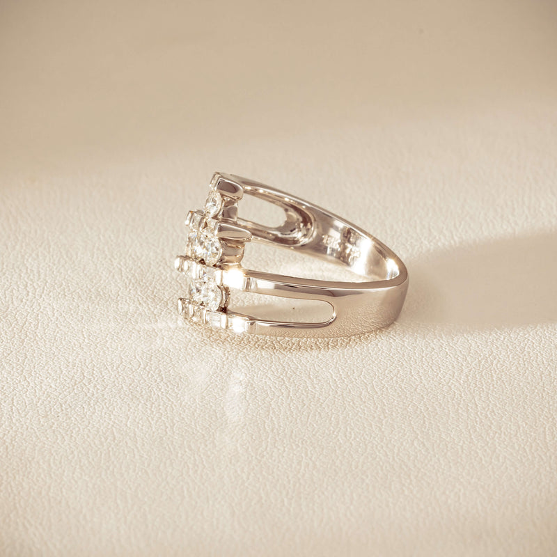 Deja Vu 18ct White Gold 1.50ct Diamond Crossover Ring