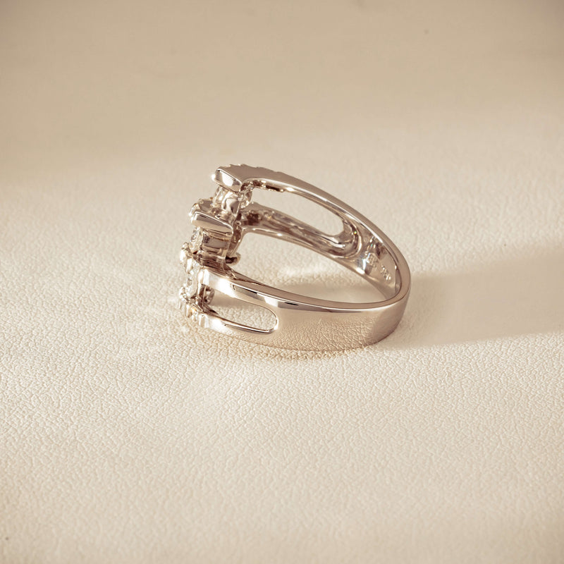 Deja Vu 18ct White Gold 1.50ct Diamond Crossover Ring