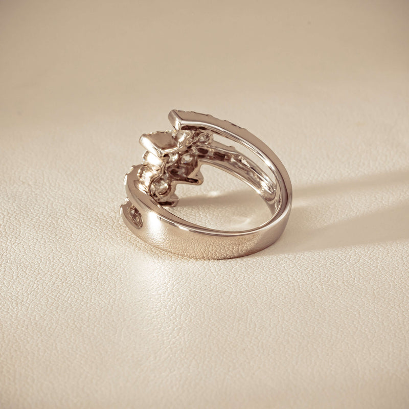 Deja Vu 18ct White Gold 1.50ct Diamond Crossover Ring