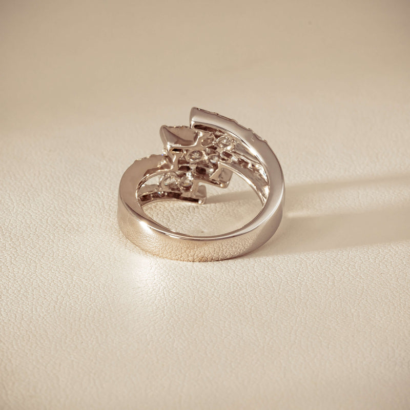 Deja Vu 18ct White Gold 1.50ct Diamond Crossover Ring