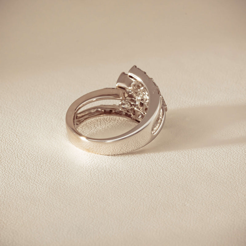 Deja Vu 18ct White Gold 1.50ct Diamond Crossover Ring