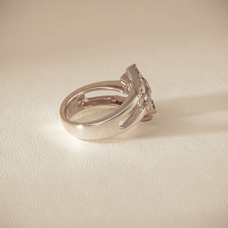 Deja Vu 18ct White Gold 1.50ct Diamond Crossover Ring