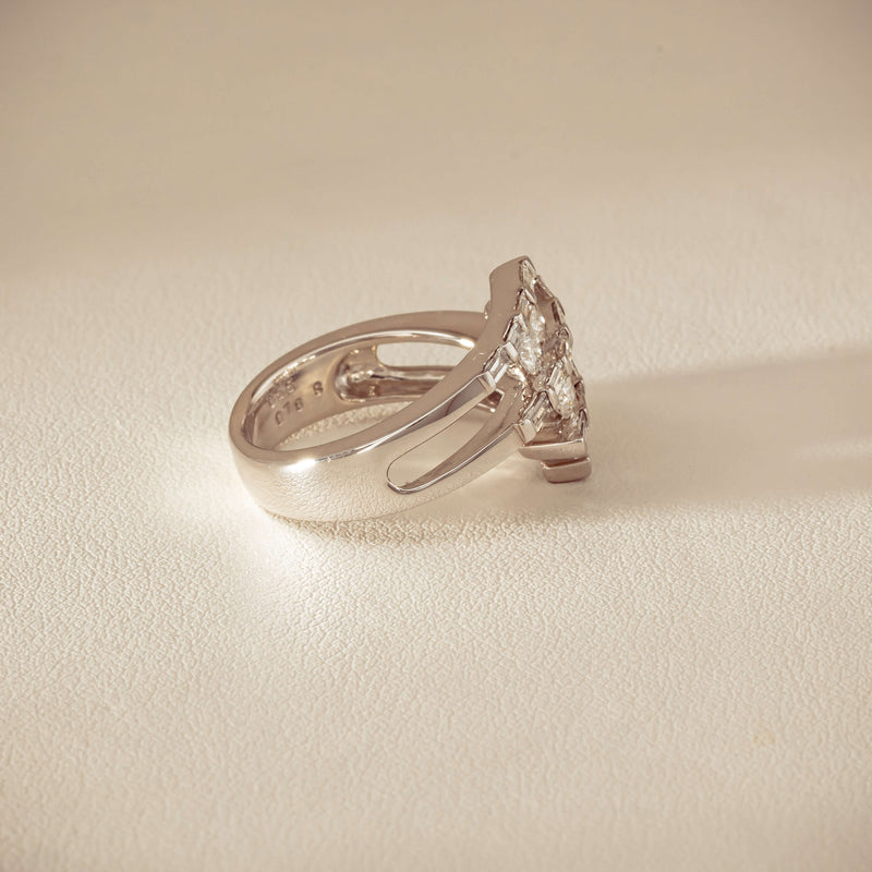 Deja Vu 18ct White Gold 1.50ct Diamond Crossover Ring