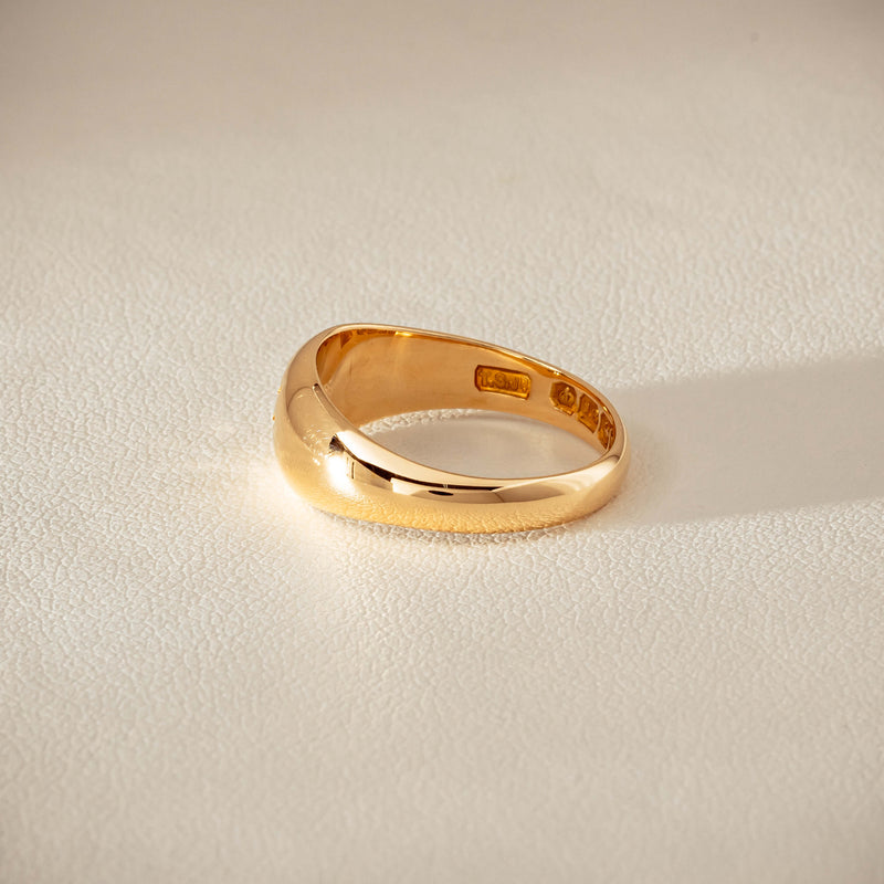 Vintage 18ct Yellow Gold .10ct Old-Cut Diamond Gypsy Ring