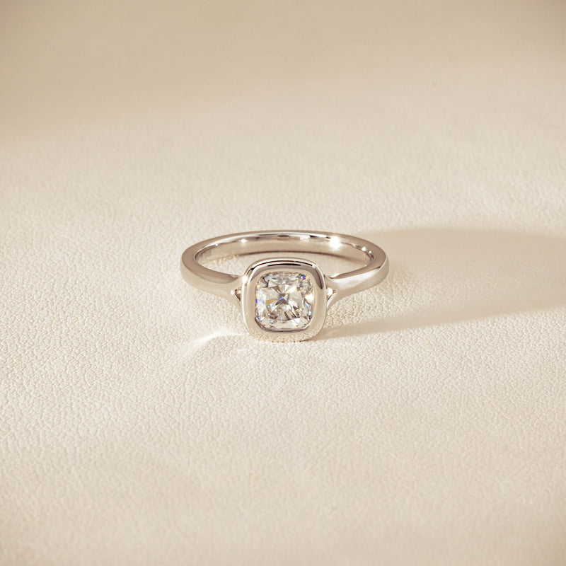 18ct White Gold 1.01ct Reclaimed Cushion Diamond Elara Ring - Ring - Walker & Hall