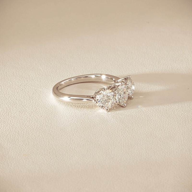 18ct White Gold 2.24ct Diamond Coronado Ring