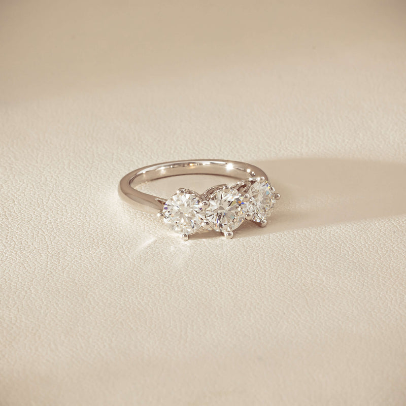 18ct White Gold 2.24ct Diamond Coronado Ring