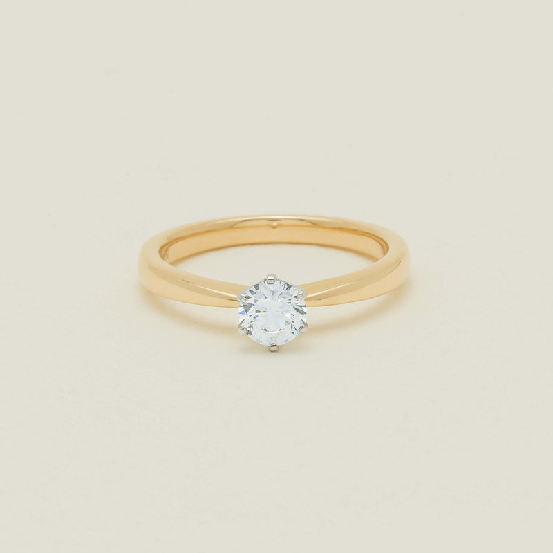 18ct Yellow Gold .50ct D VS2 Diamond Nova Ring