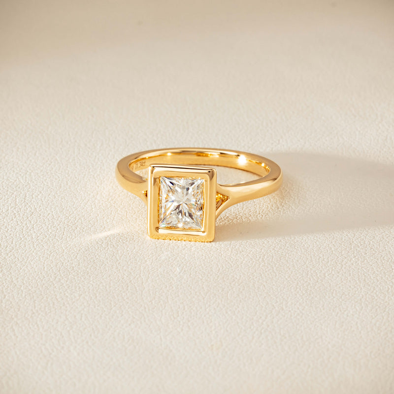 18ct Yellow Gold 1.34ct Reclaimed Radiant Diamond Elara Ring