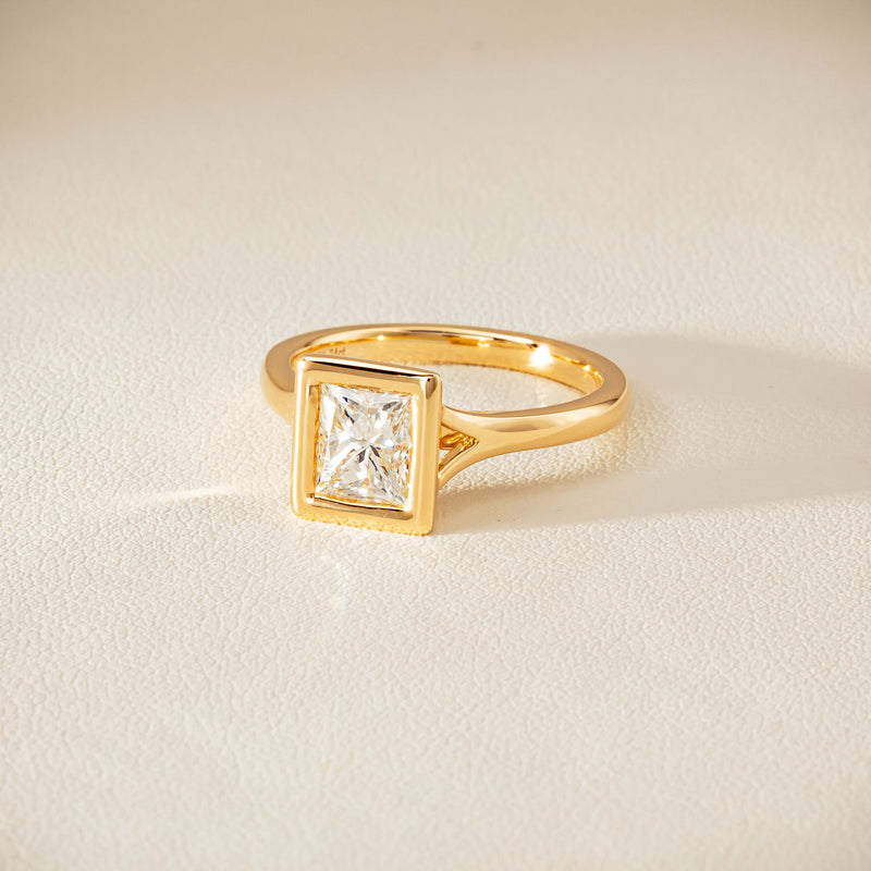 18ct Yellow Gold 1.34ct Reclaimed Radiant Diamond Elara Ring