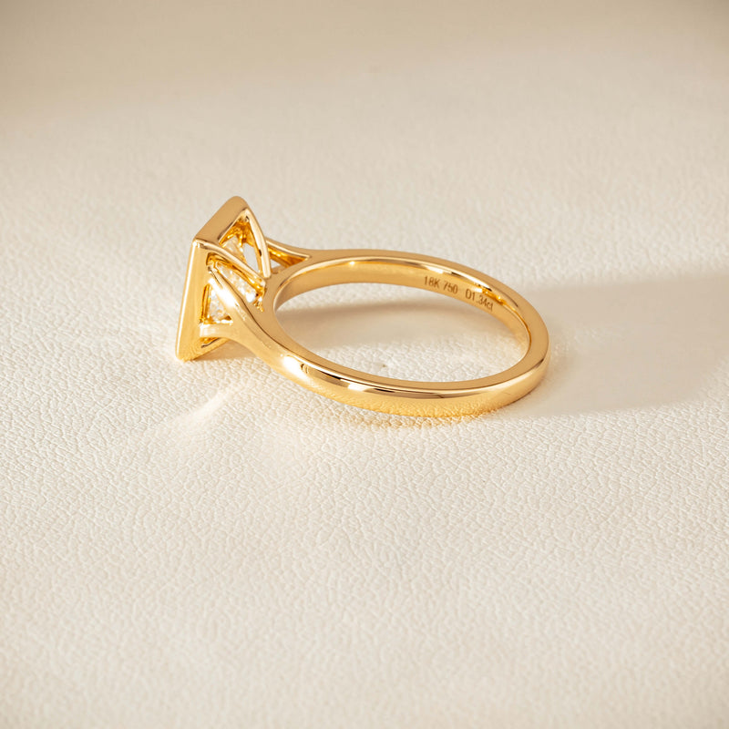 18ct Yellow Gold 1.34ct Reclaimed Radiant Diamond Elara Ring