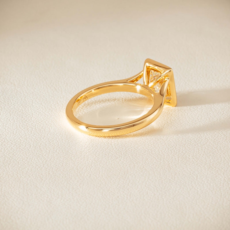 18ct Yellow Gold 1.34ct Reclaimed Radiant Diamond Elara Ring