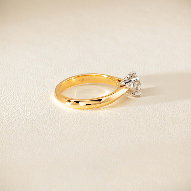 18ct Yellow Gold 1.01ct Diamond Venetian Ring - Ring - Walker & Hall