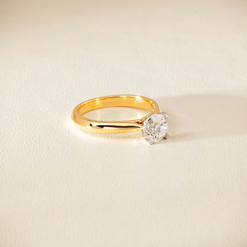 18ct Yellow Gold 1.01ct Diamond Venetian Ring - Ring - Walker & Hall