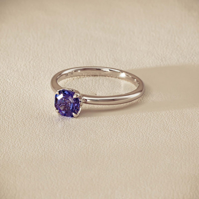 18ct White Gold Tanzanite Mini Octavia Ring - Ring - Walker & Hall