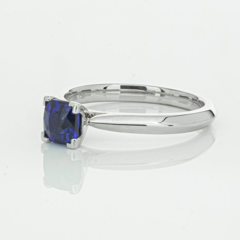 18ct White Gold 1.07ct Sapphire Venetian Ring-Ring-Walker & Hall