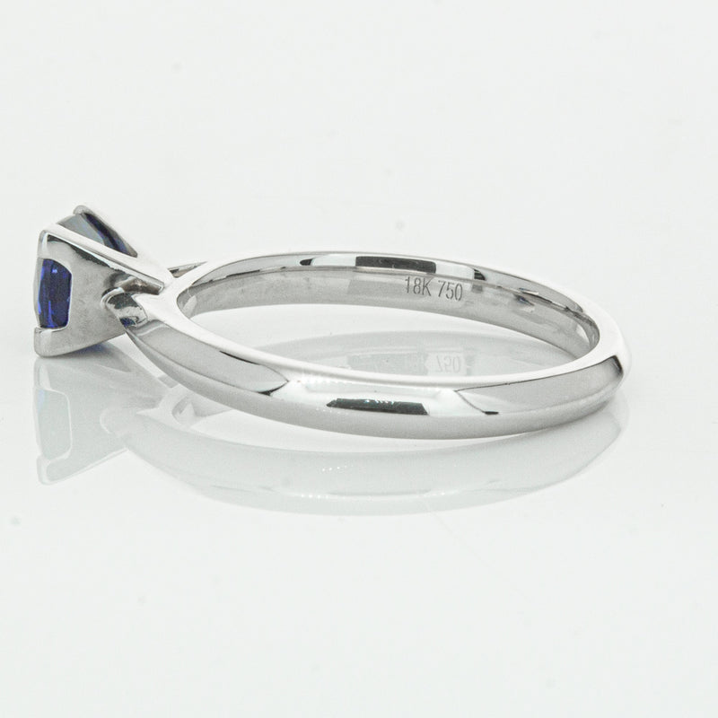 18ct White Gold 1.07ct Sapphire Venetian Ring-Ring-Walker & Hall