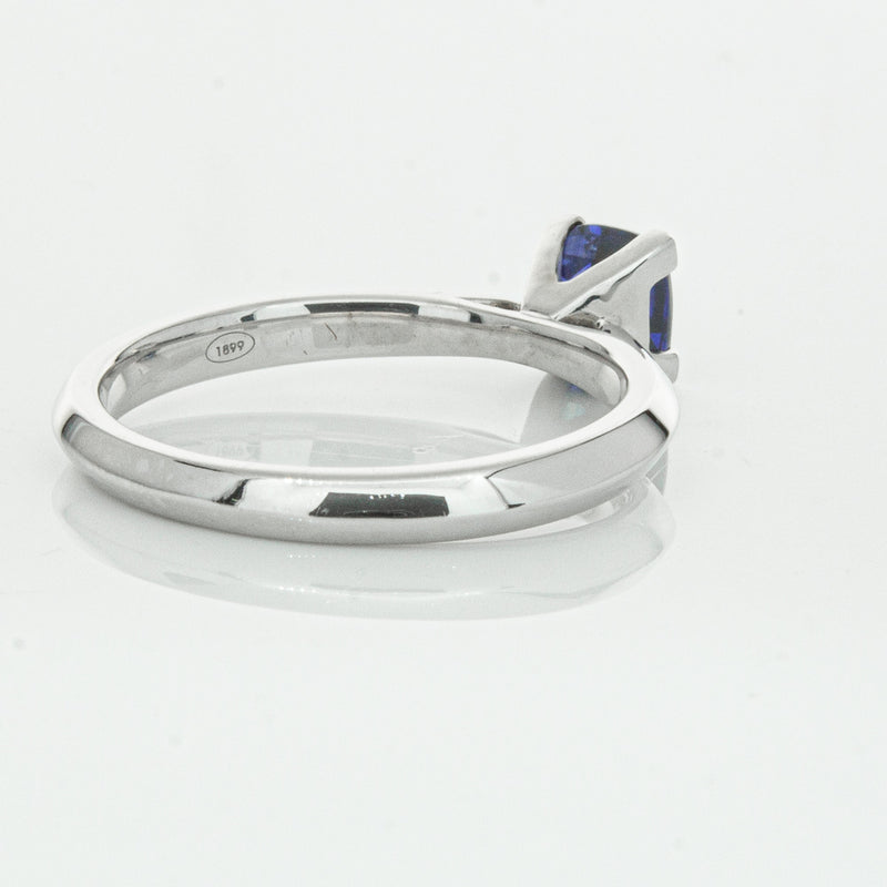18ct White Gold 1.07ct Sapphire Venetian Ring-Ring-Walker & Hall