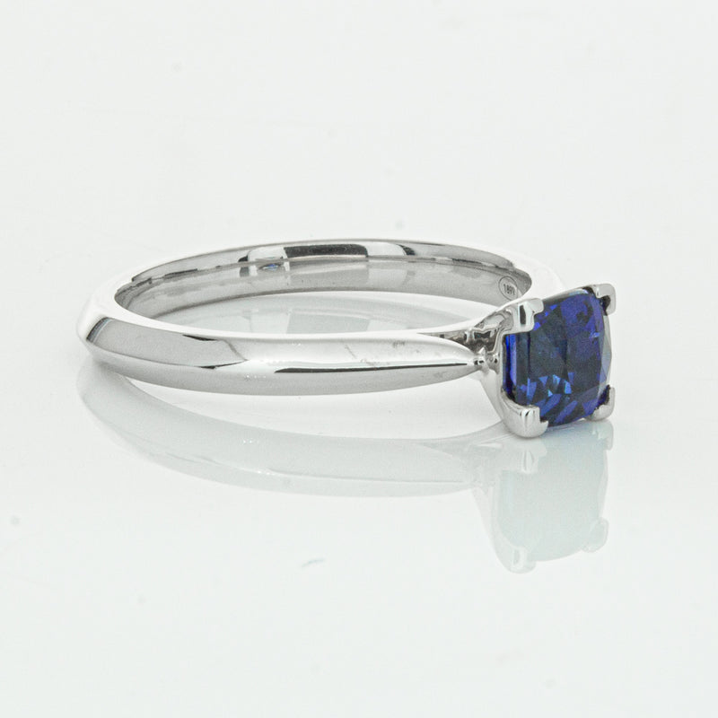 18ct White Gold 1.07ct Sapphire Venetian Ring-Ring-Walker & Hall