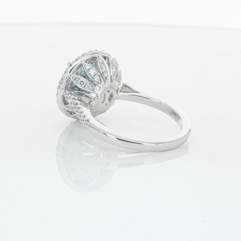 18ct White Gold 5.30ct Aquamarine & Diamond Sierra Ring-Ring-Walker & Hall