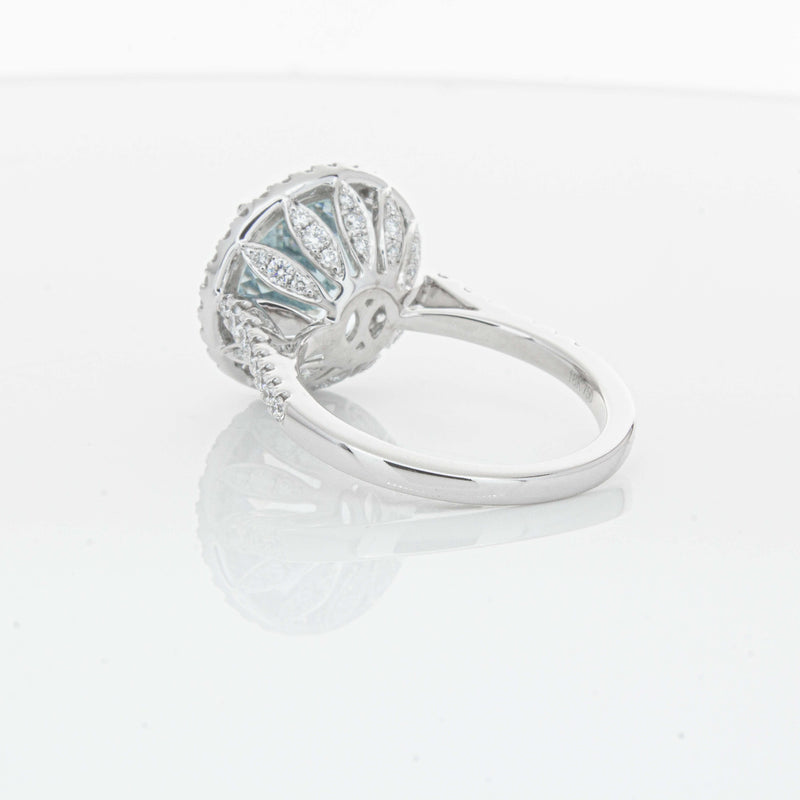 18ct White Gold 5.30ct Aquamarine & Diamond Sierra Ring-Ring-Walker & Hall