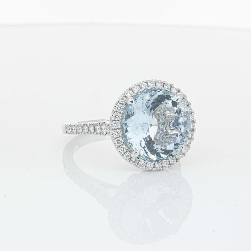 18ct White Gold 5.30ct Aquamarine & Diamond Sierra Ring-Ring-Walker & Hall