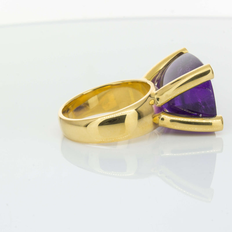 Deja Vu 18ct Yellow Gold 17.52ct Amethyst Ring-Ring-Walker & Hall
