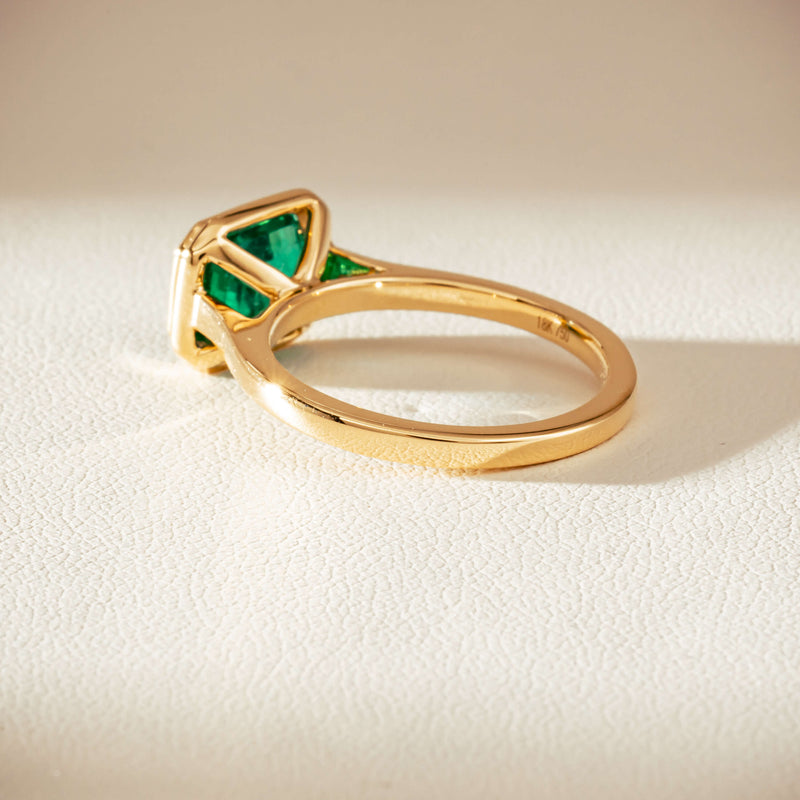 18ct Yellow Gold 1.89ct Emerald Windsor Ring-Ring-Walker & Hall